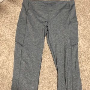 Lululemon yoga pants